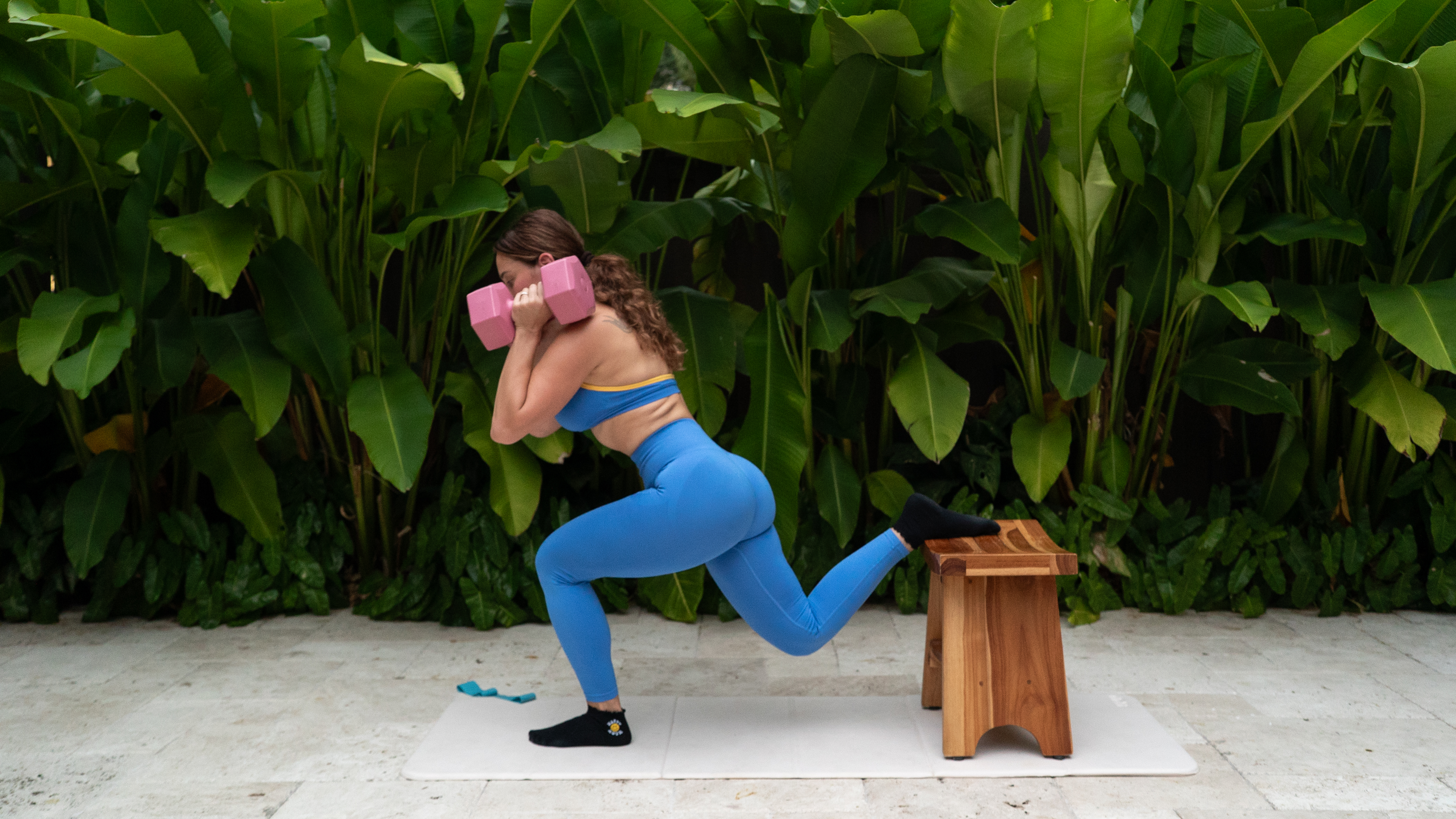 Booty Pump 2.0 - Dumbbell Workout