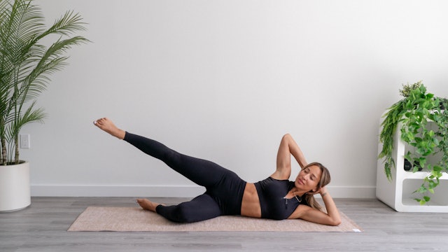 Lengthen & Strengthen: Pilates workout and stretch