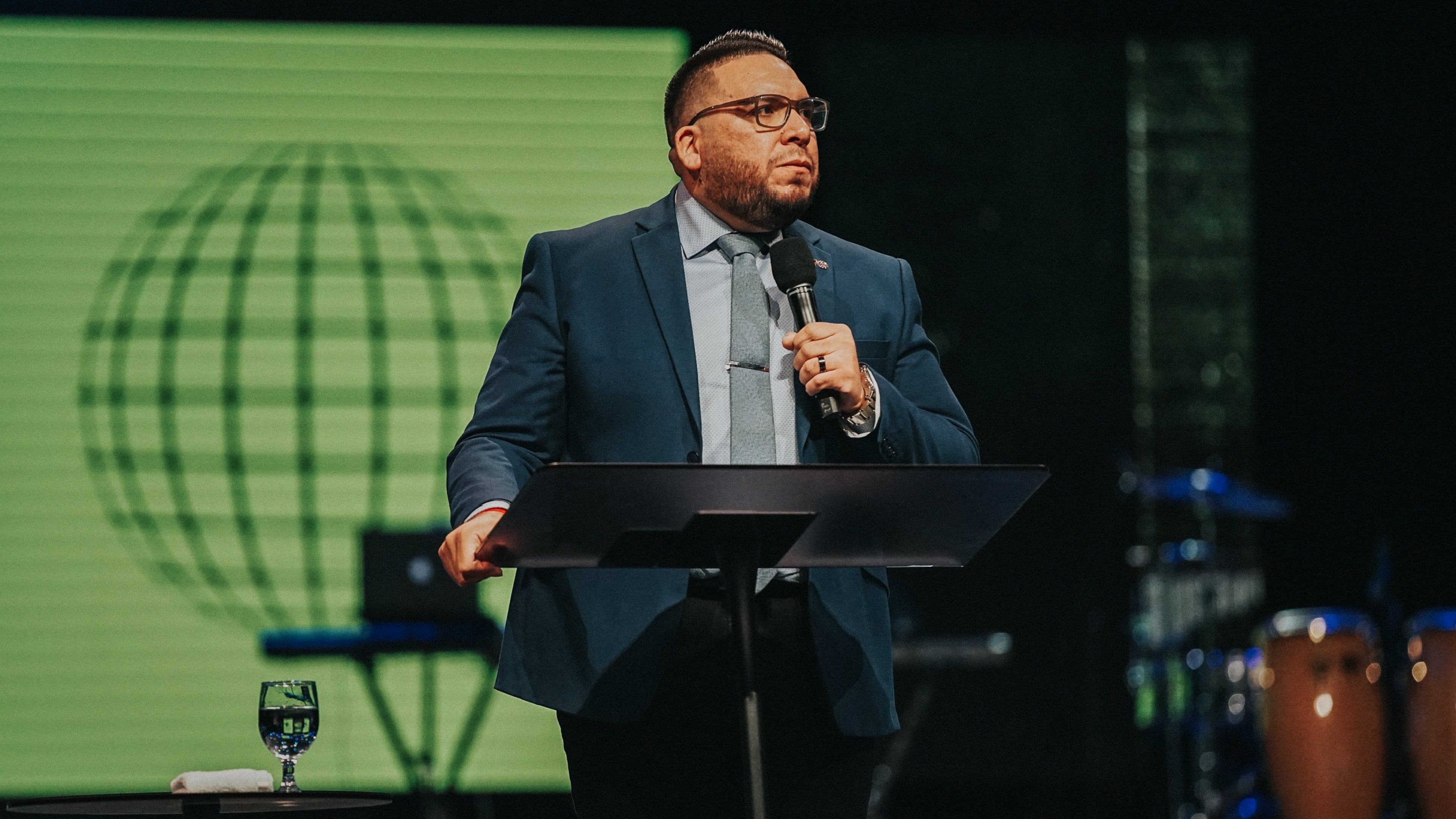 Timing the Wave - Isreal Vasquez