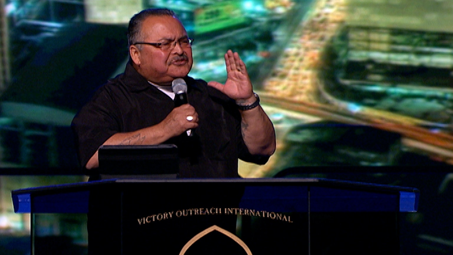 Finish Well (2011) Dell Castro