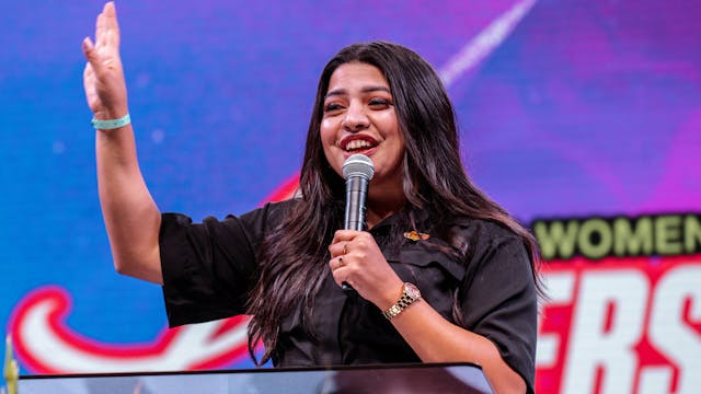 Janet Godoy - Extravagant Love