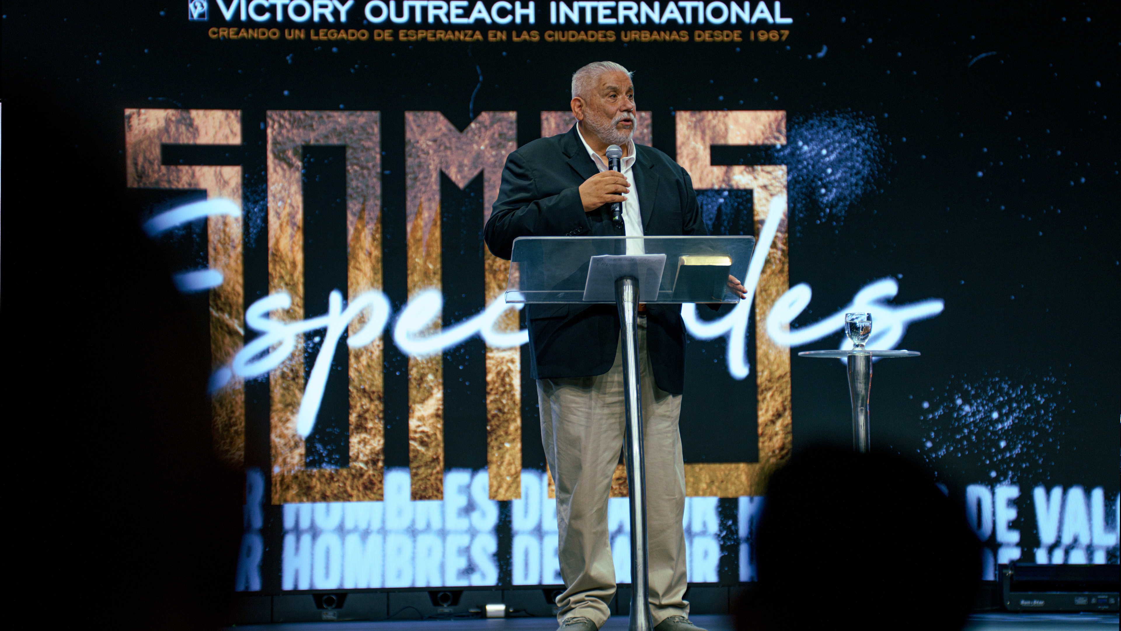 Somos Especiales - Eduardo Chavarin