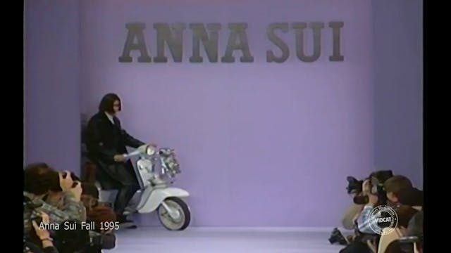 Anna Sui Fall 1995 Fashion Show