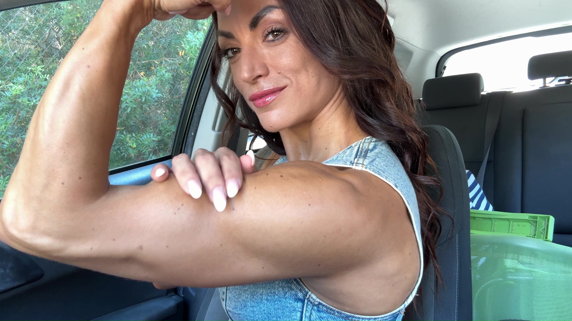 Plamena Shooting Video 06