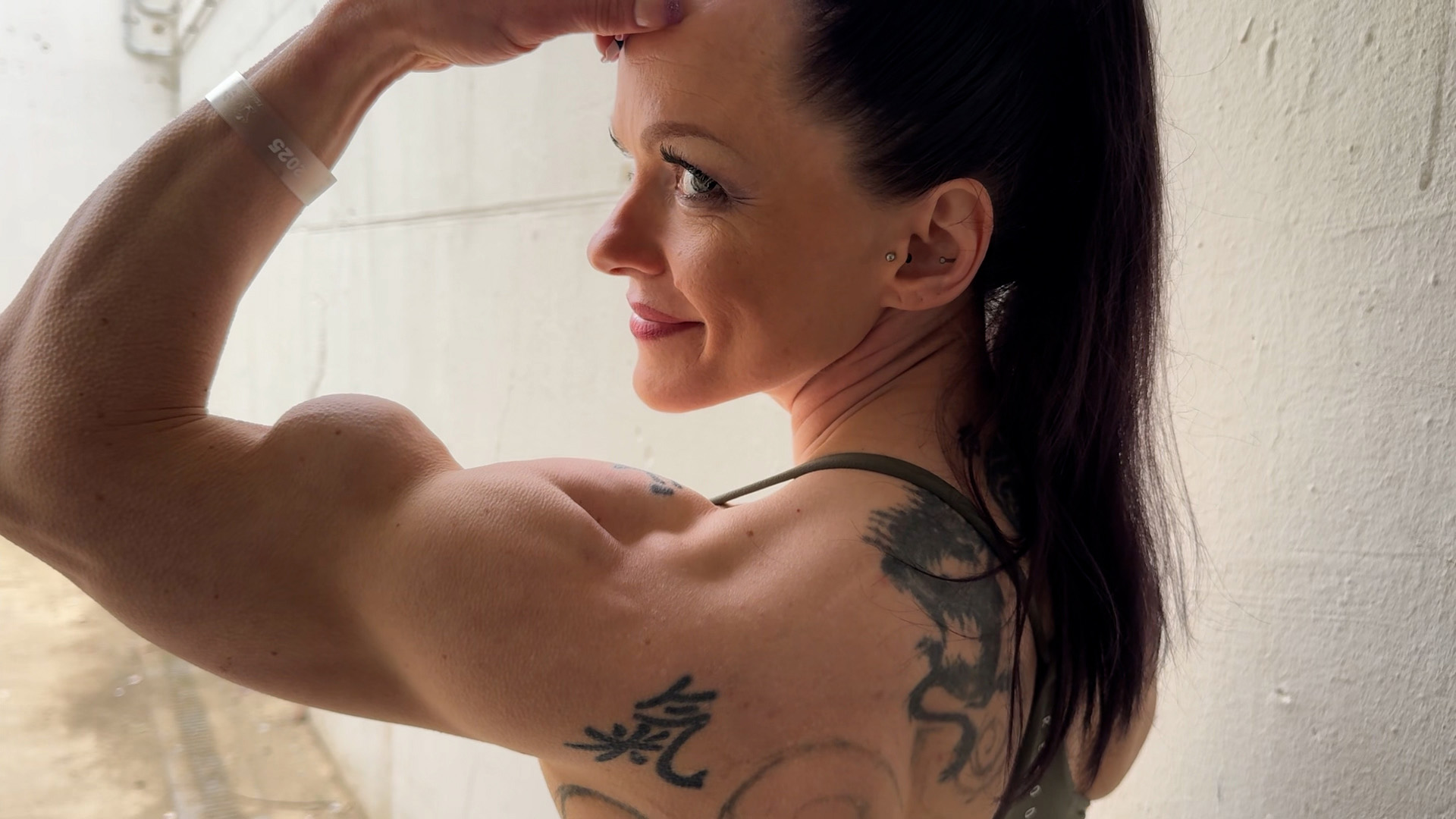 Tanja Shooting Video 04