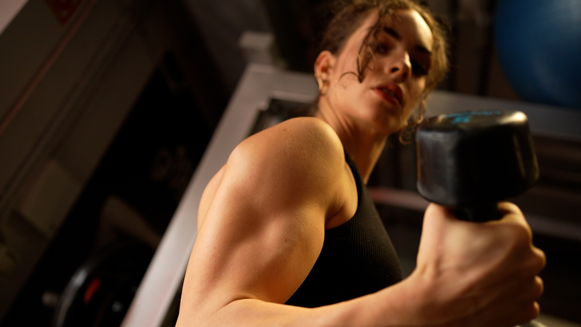 Lili Shooting Video 02