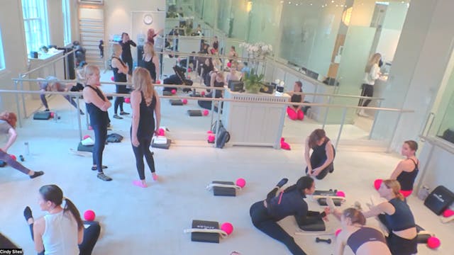 Christmas Eve Barre Class with Cindy