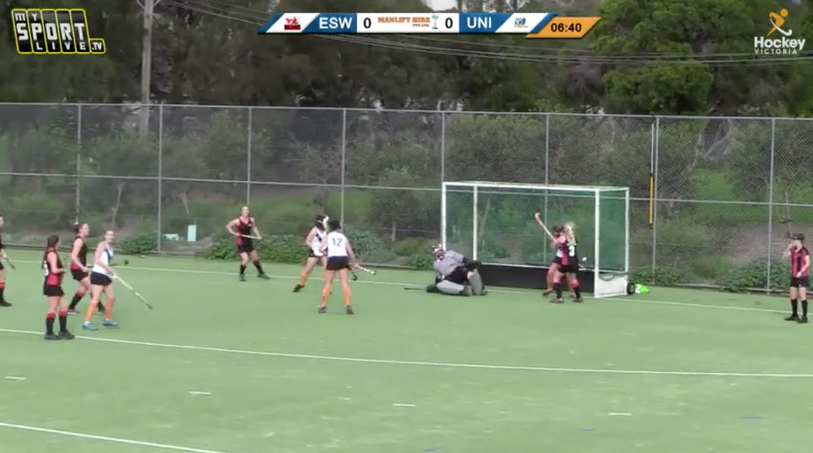 R5: Essendon v Melbourne Uni (W)