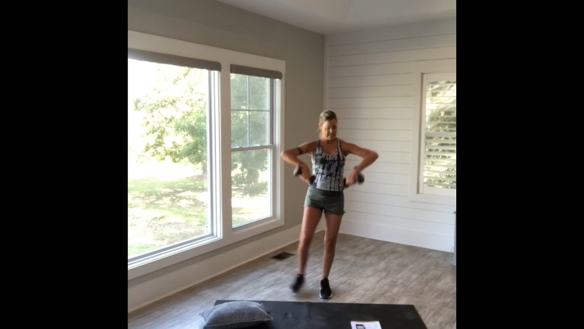 Live Zoom: Pillow SWEAT 