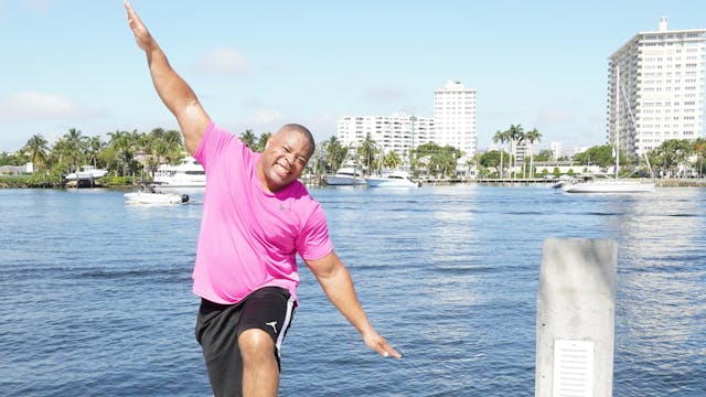 CARDIO BOXING & DUMBBELL ACTION (ADVA...