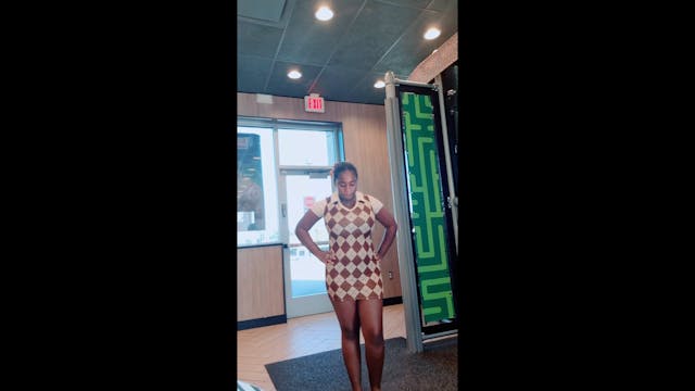 2025-10-23-193932198