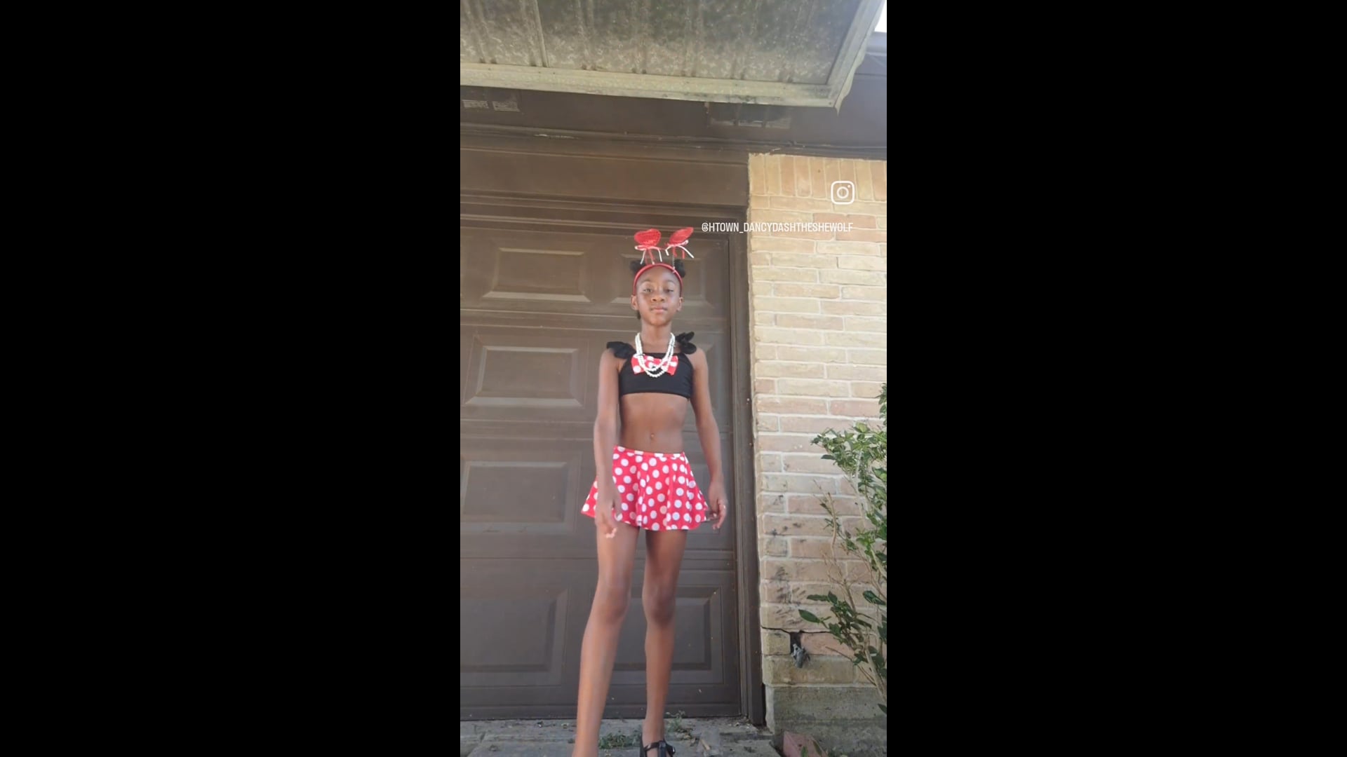 VID_28370731_121114_301