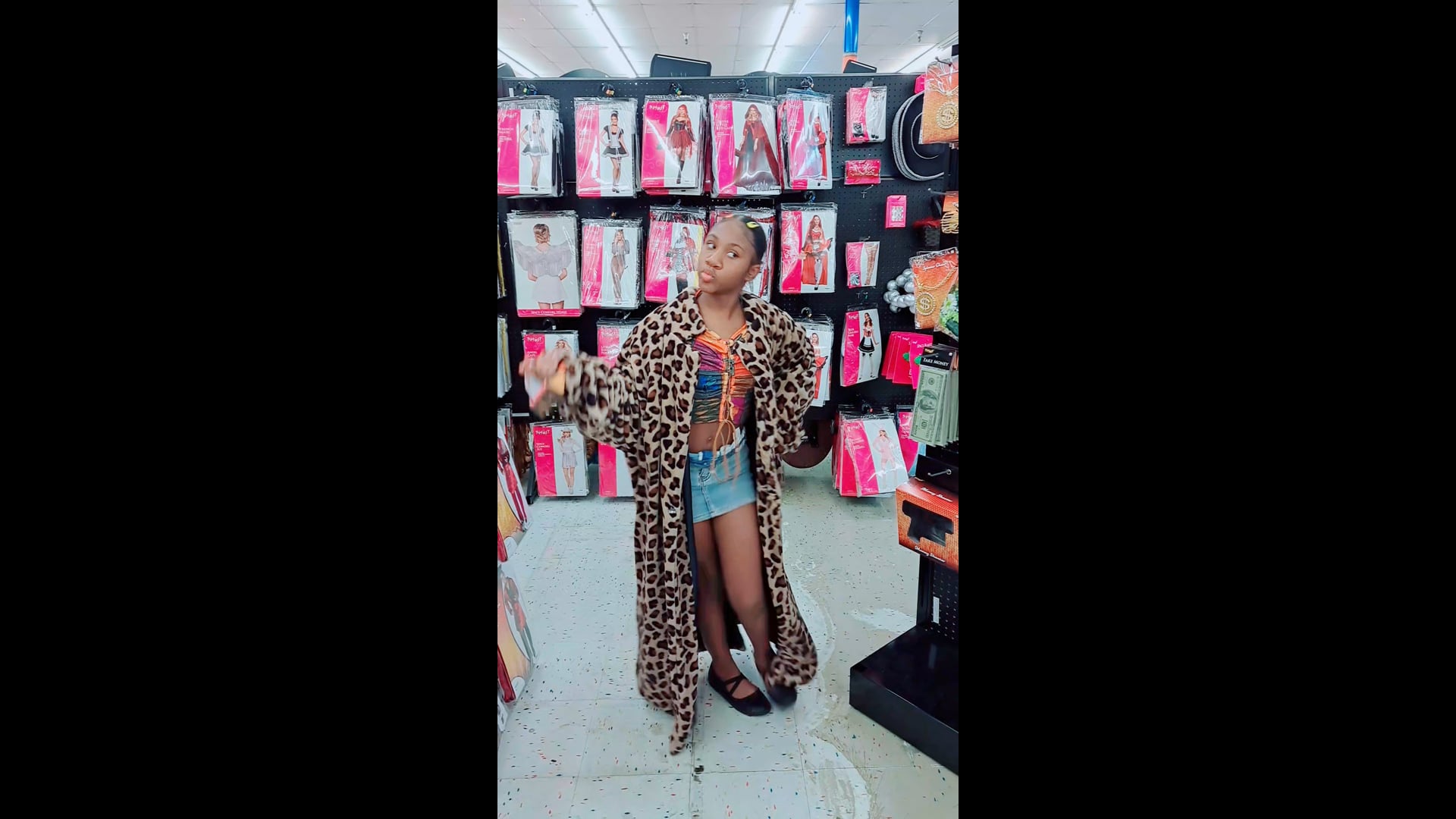 2025-10-07-143521101