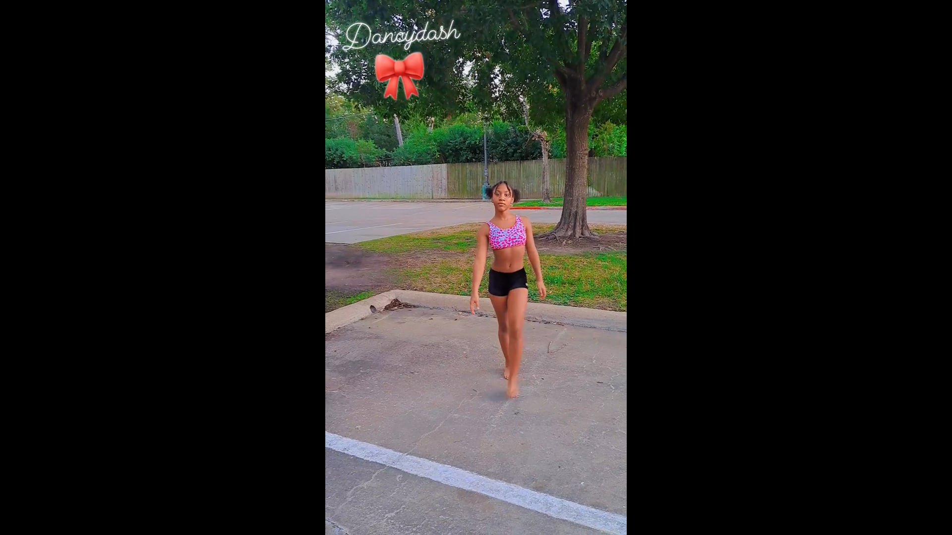 FB_VID_703857952835784376