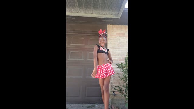 4_7048370010998754936_n