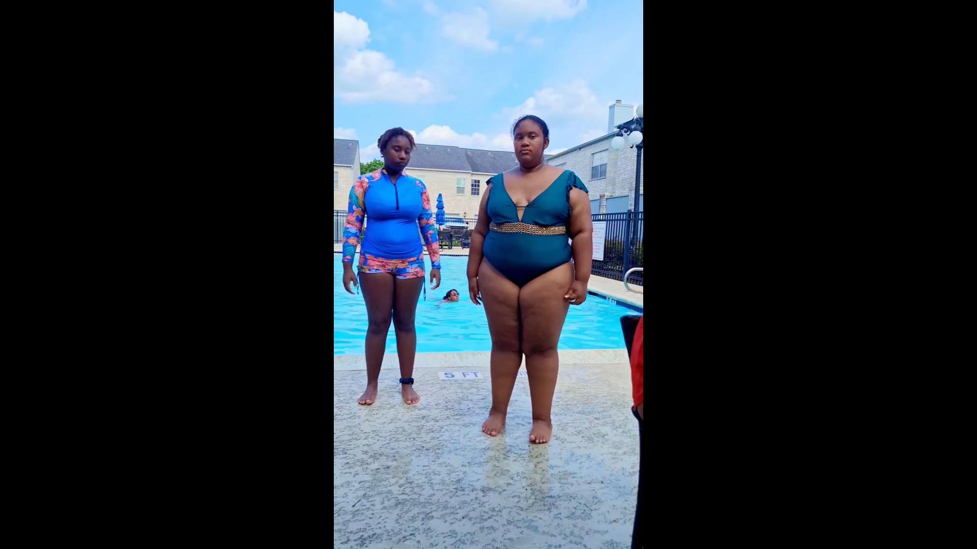 FB_VID_652268912468521200