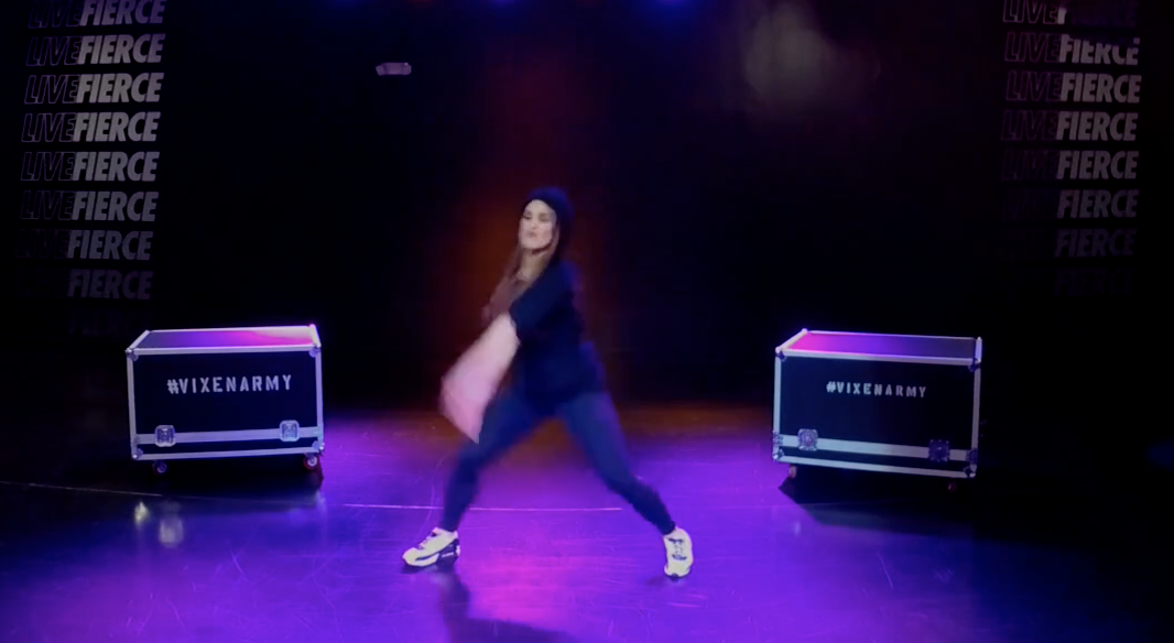 45min VXN LIVE with Janet