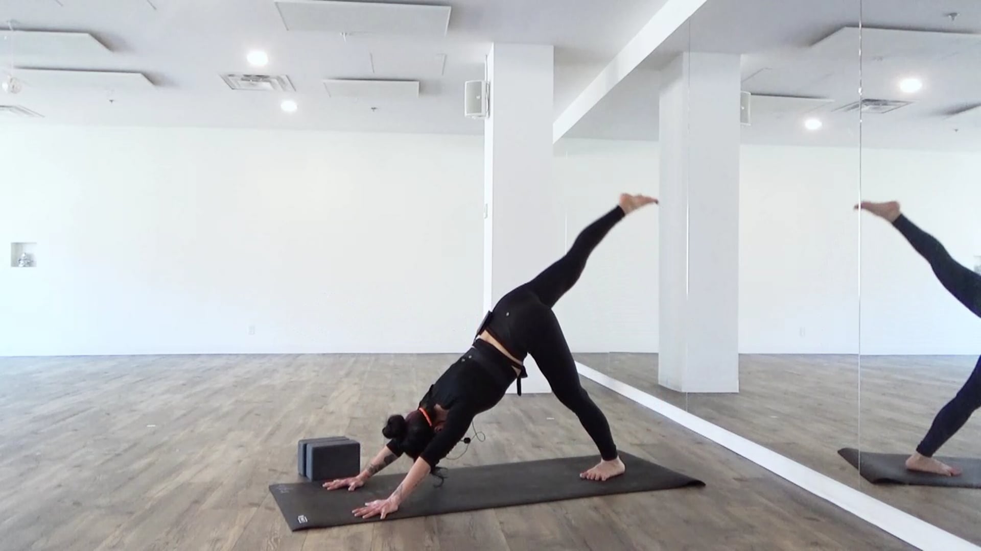 Patricia Astavakrasana (Eight Angle Pose) Breakdown