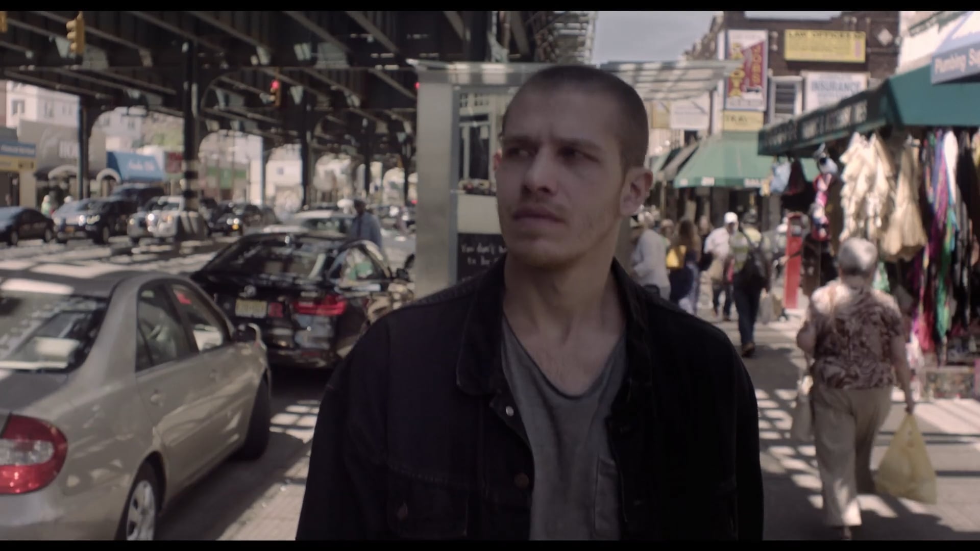 WITH YURI de Zoé Le Ber