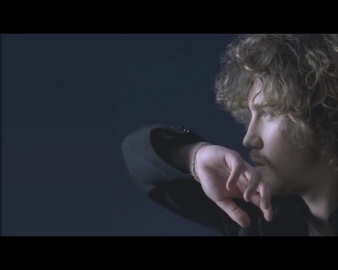 INTERVIEW DE JULIEN DORÉ