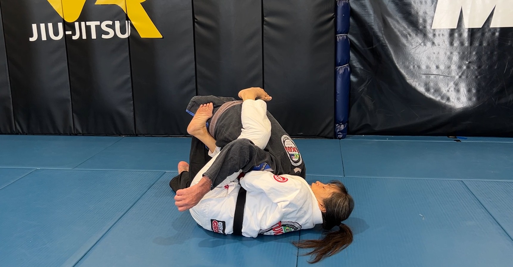 CLASS: Fundamentals of Guillotine Choke from Guard (5-Mar-25)