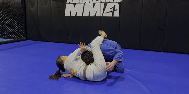 Collar Drag to Loop Choke from Butter...