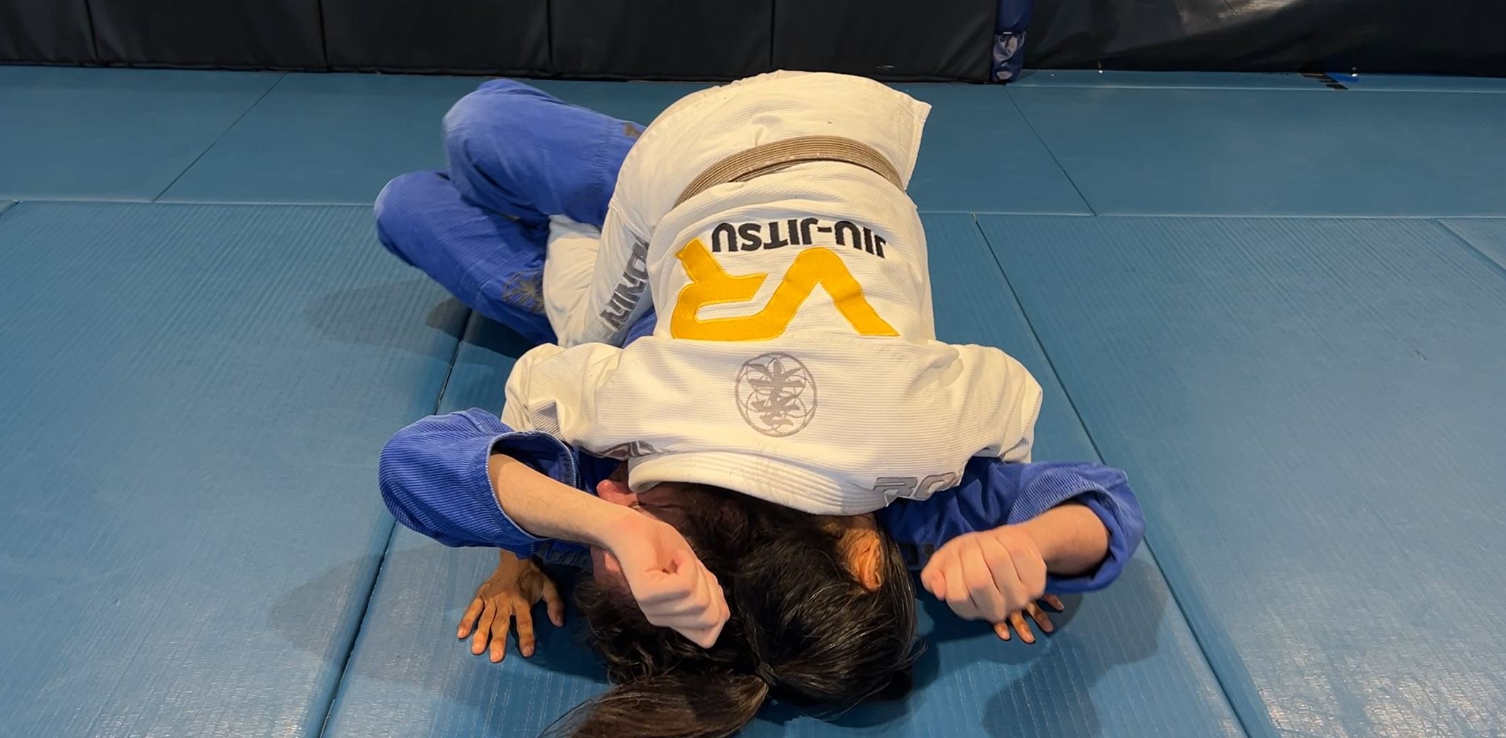 Passing the Quarter Guard from Mount position