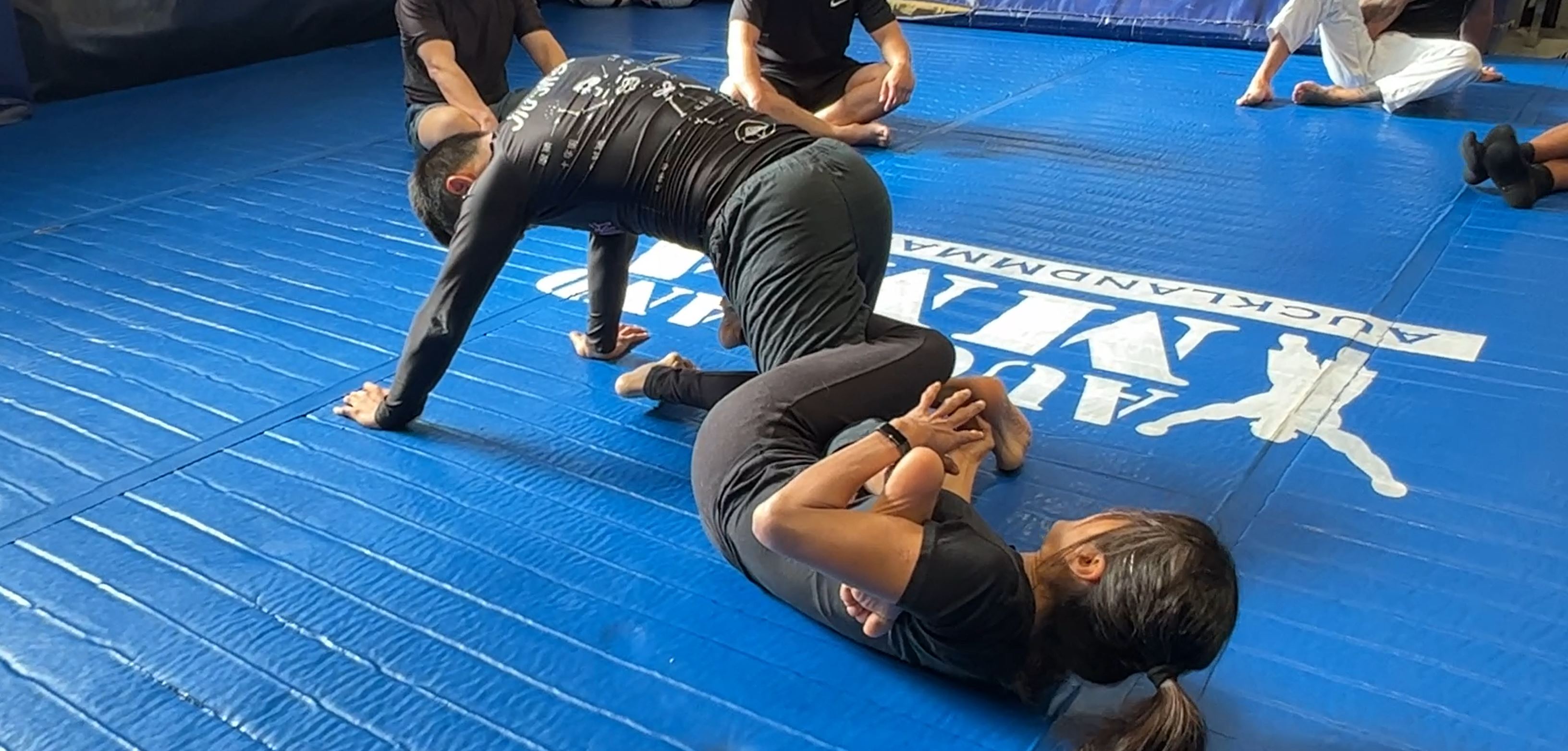 SLX to 50/50 to Backside 50/50 Heel Hook Finish