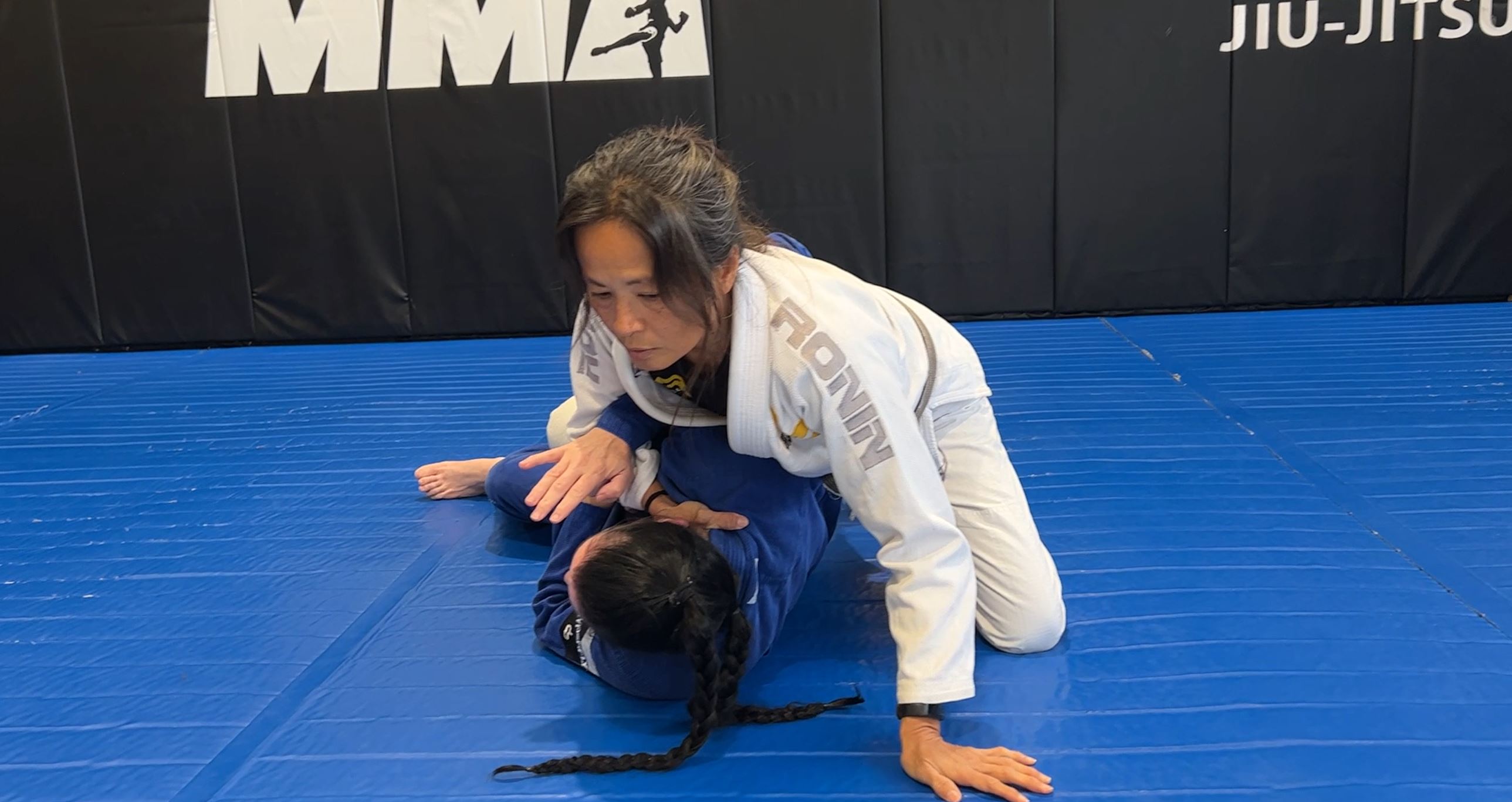 CLASS: Attacks from Cross Collar Grip in Mount (9-Oct-23)