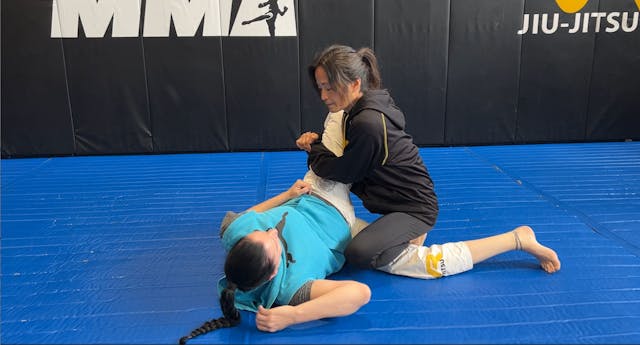 CLASS: Kneebar from defense to double...