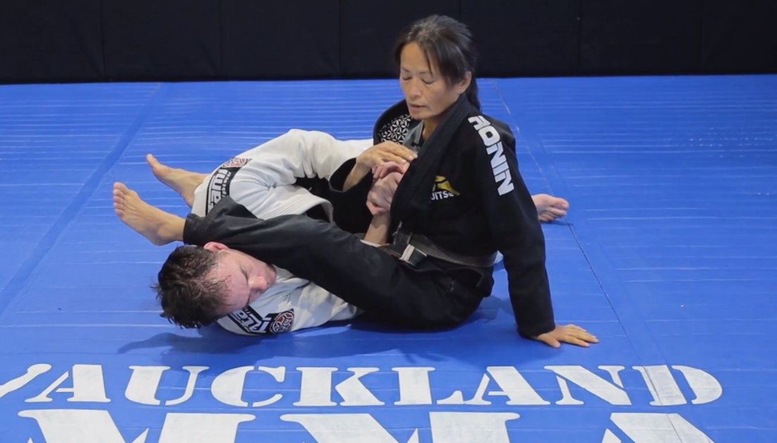 S-mount Switch from Failed Armbar from mount