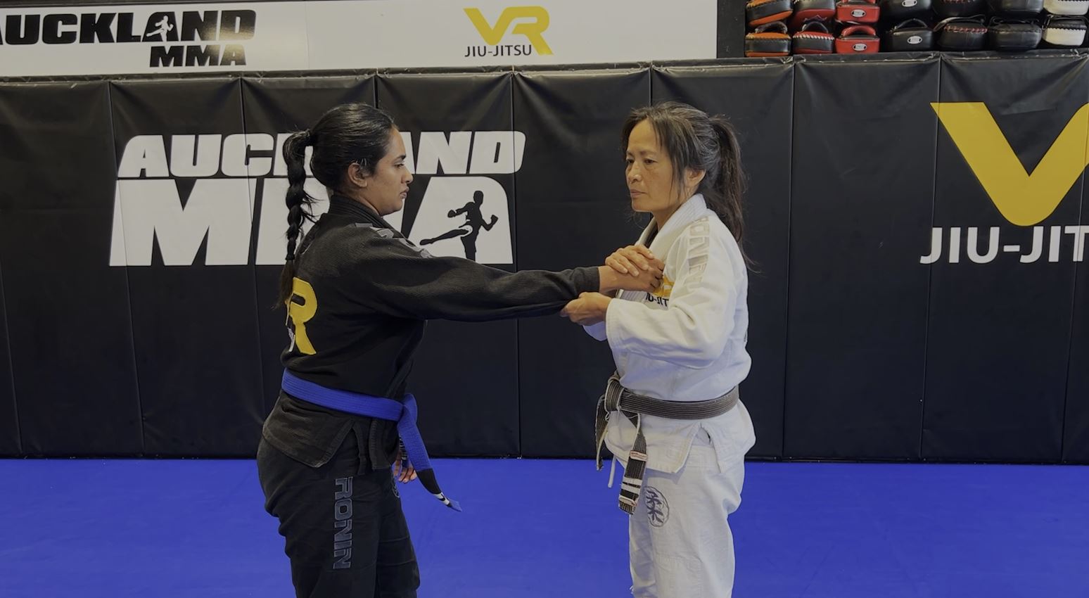 CLASS: Collar & Sleeve Grip Breaks while Standing (13-Nov-24)