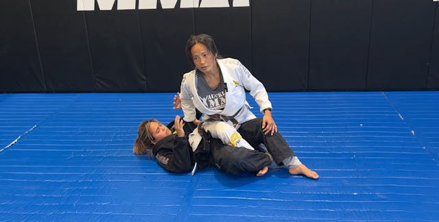 Reclaim Underhook to Knee Cut from Un...