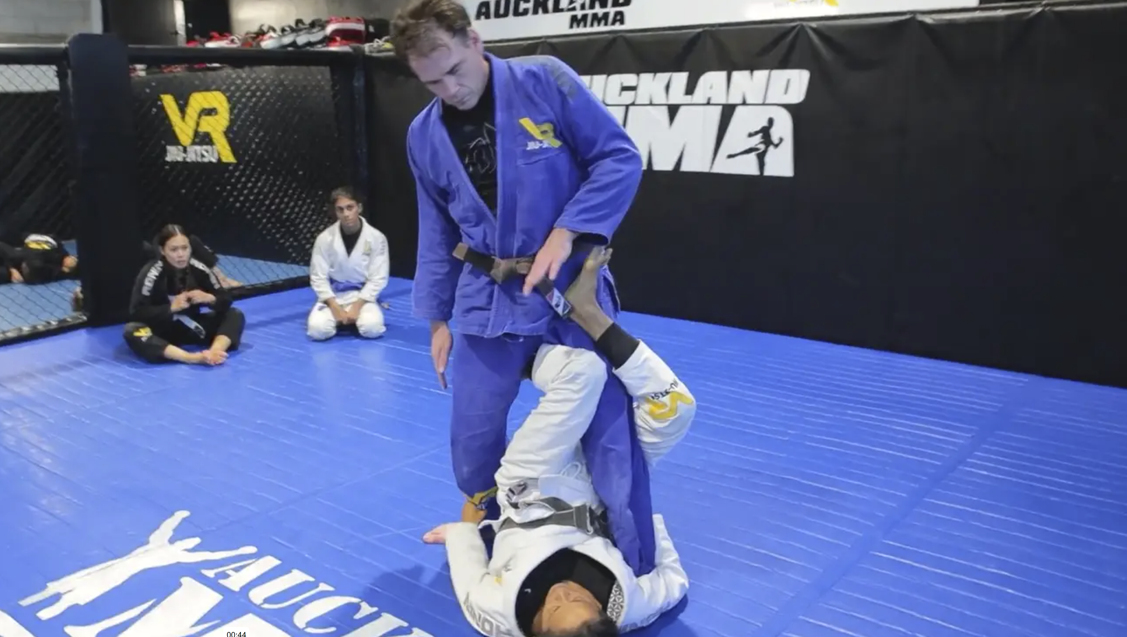 SLX Switch to Sweep to Footlock