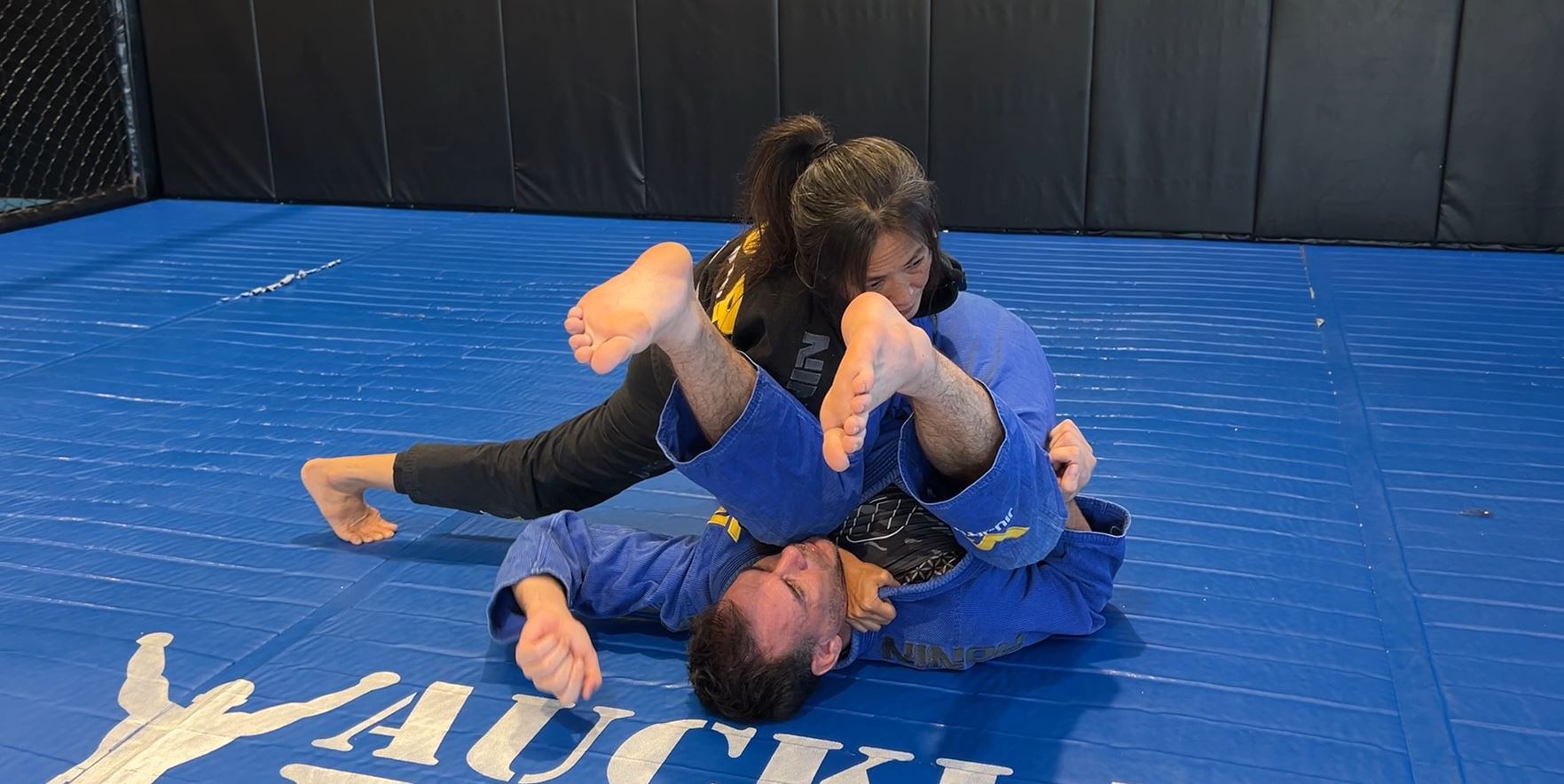 Basics of the Stack Pass with option of knee pin