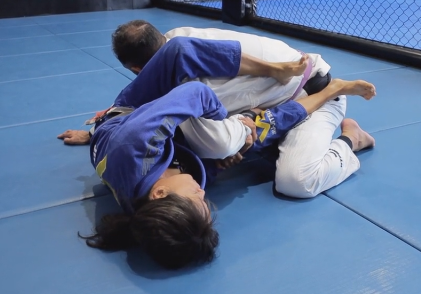 Tarikoplata from Kimura defense in closed guard