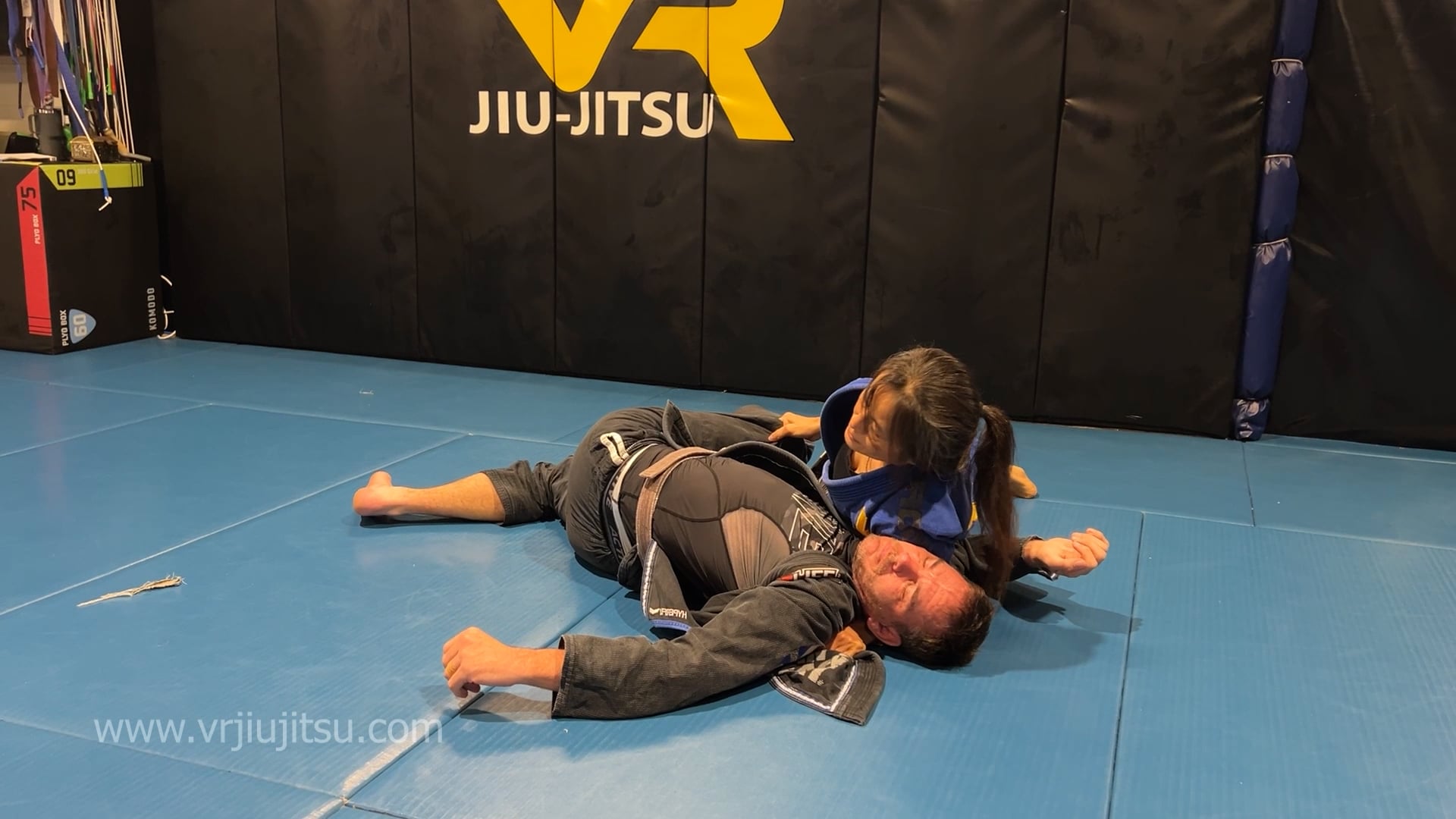 CLASS: Passing Half Guard into Side Control or Mount with Hip Switch (28-May-25)