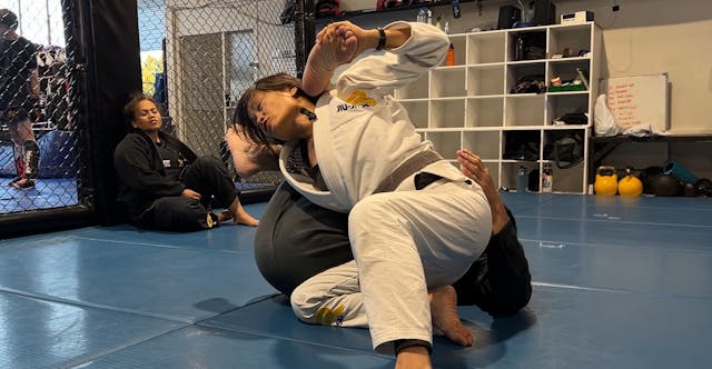 Omoplata Counter with Toe Crush or Du...