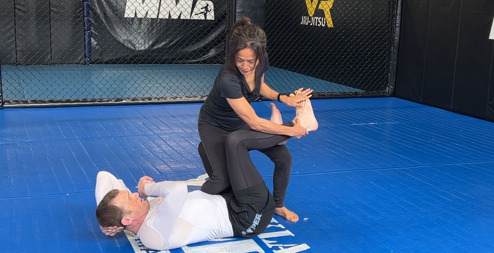 Breaking down the Boot & Straight-Leg Defense from your Toe Hold
