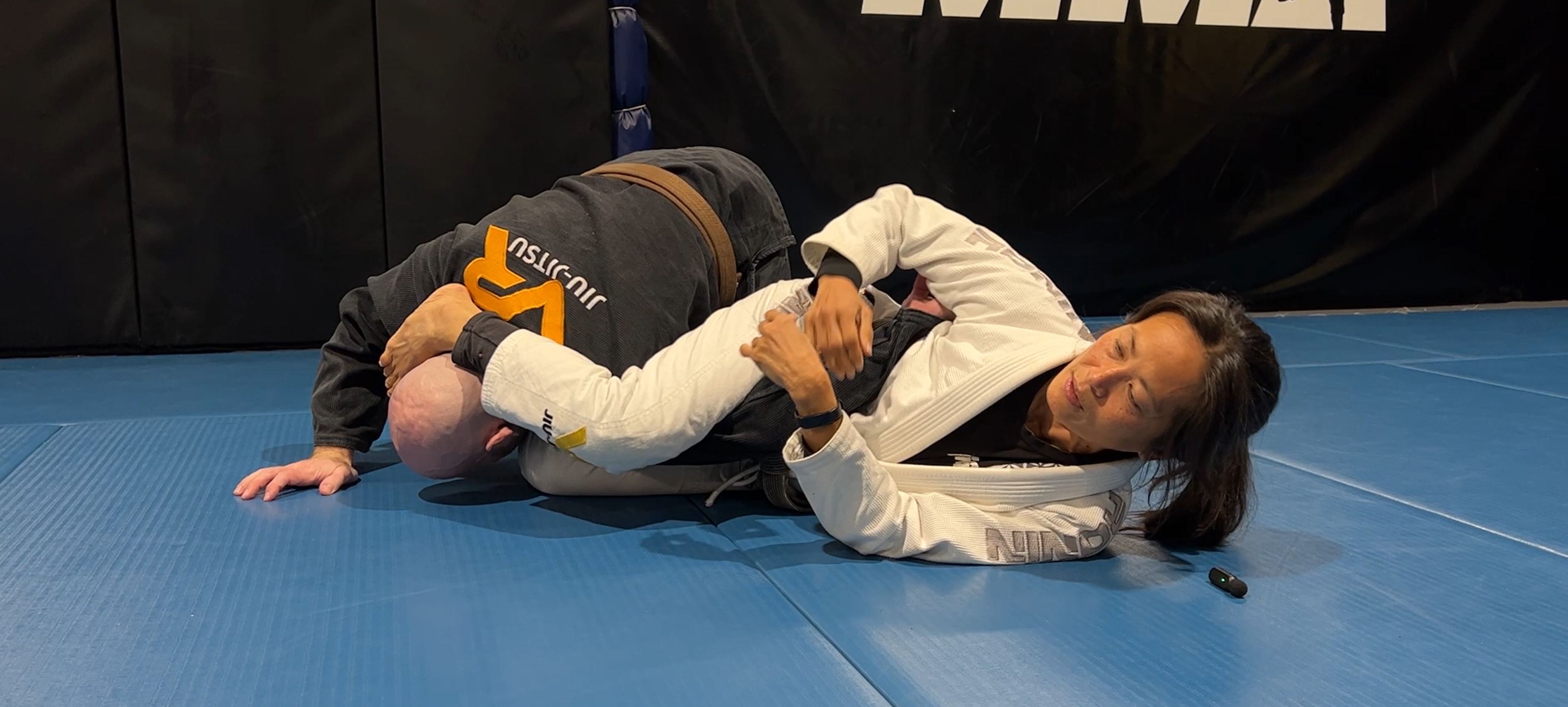 Corkscrew Armbar Entry from Omoplata