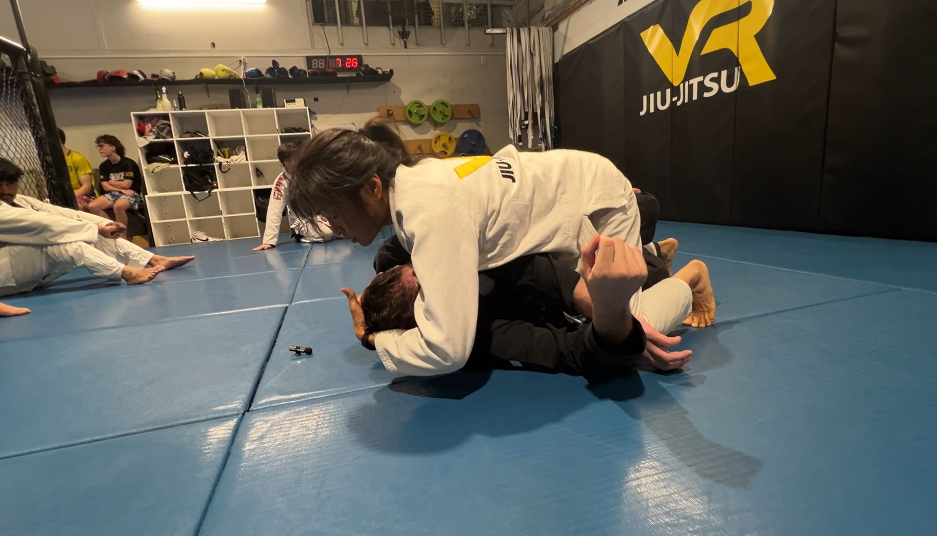 CLASS: Lapel attacks from Half Guard top (28-Mar-24)