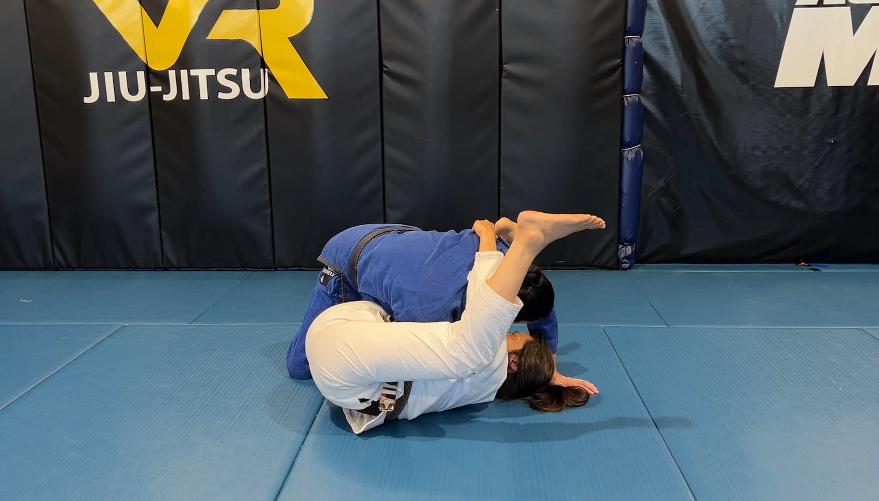 CLASS: Closed Guard Entries to the Pendulum Sweep (23-Apr-25)
