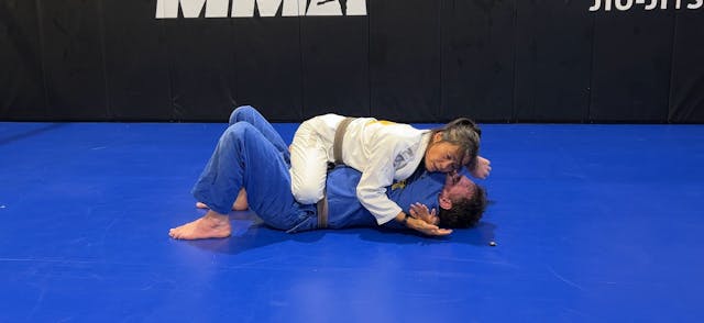 CLASS: Arm Triangle with finish in Mo...