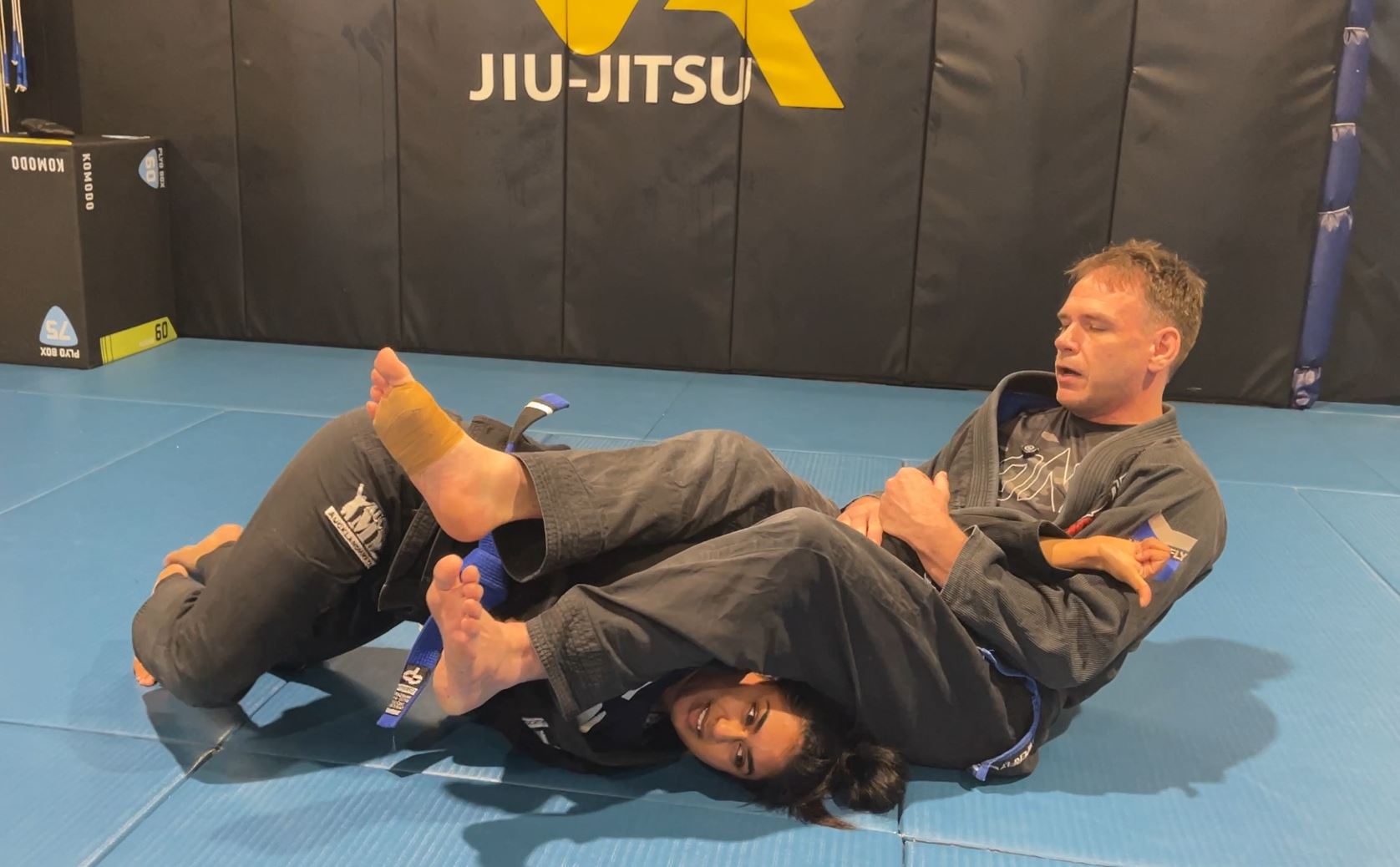 Triangle Counter to the Hitchhiker Escape