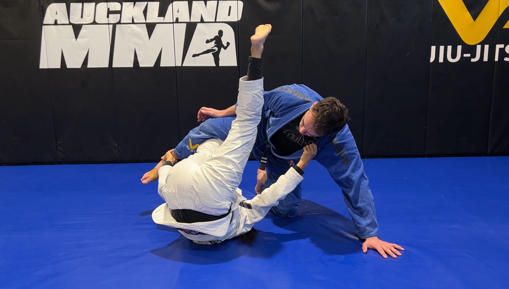 CLASS: Reverse DLR Spin Under Attacks (aka Kiss of the Dragon) (8-Jul-24)