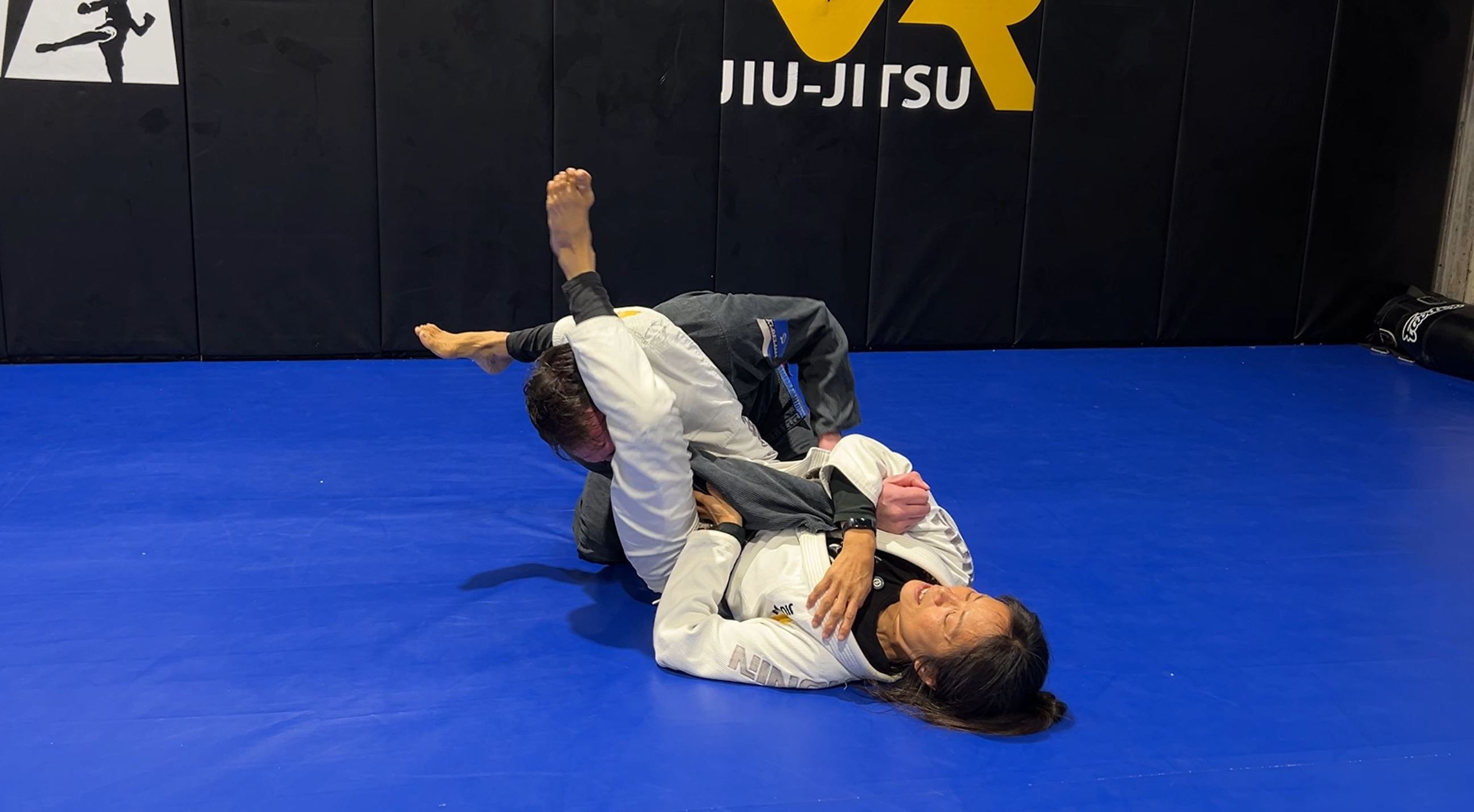 CLASS: Armbar and Omoplata transitions to and from the Triangle  (29-Jul-24)