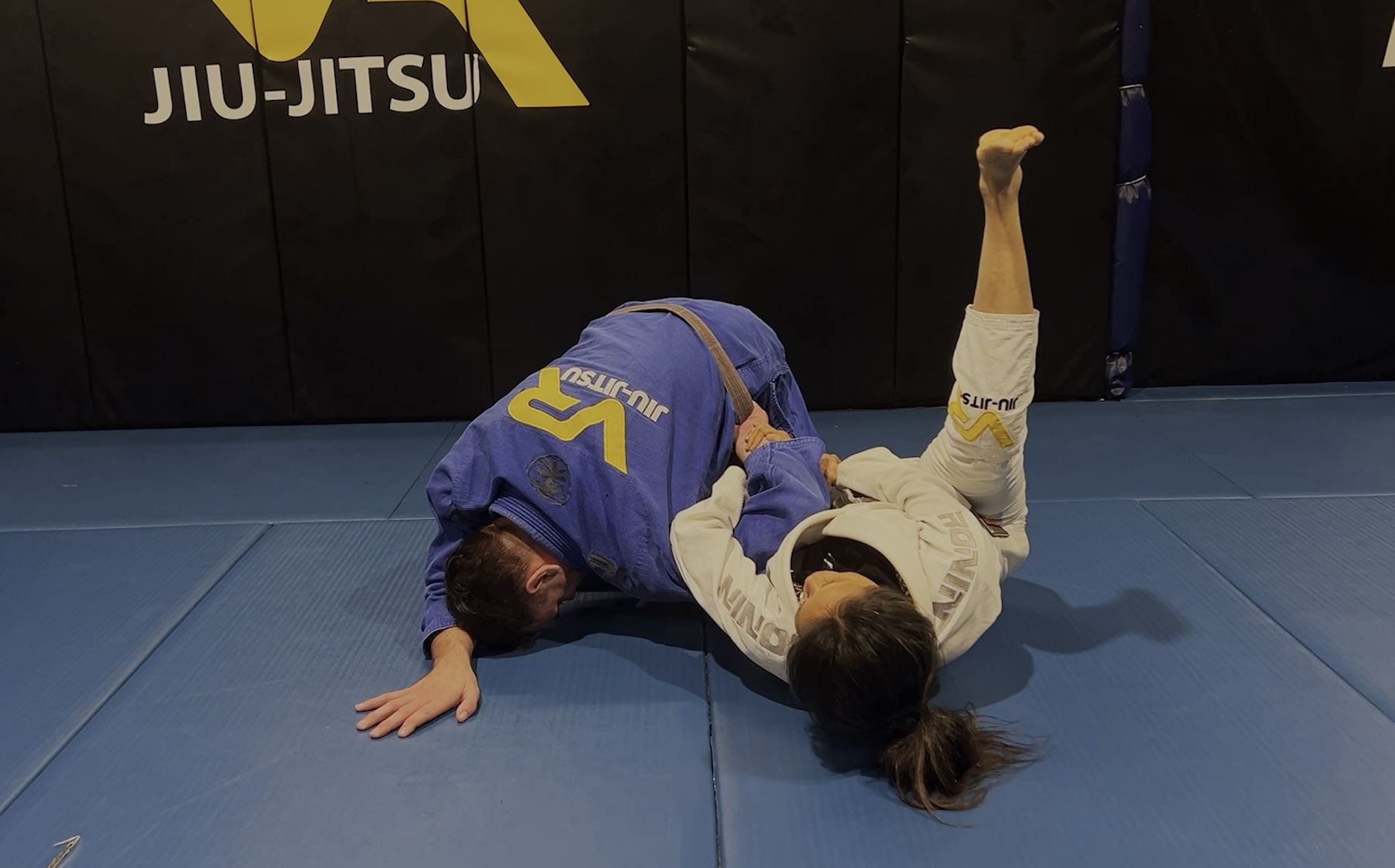 Pendulum Backtake from Failed Kimura in Closed Guard
