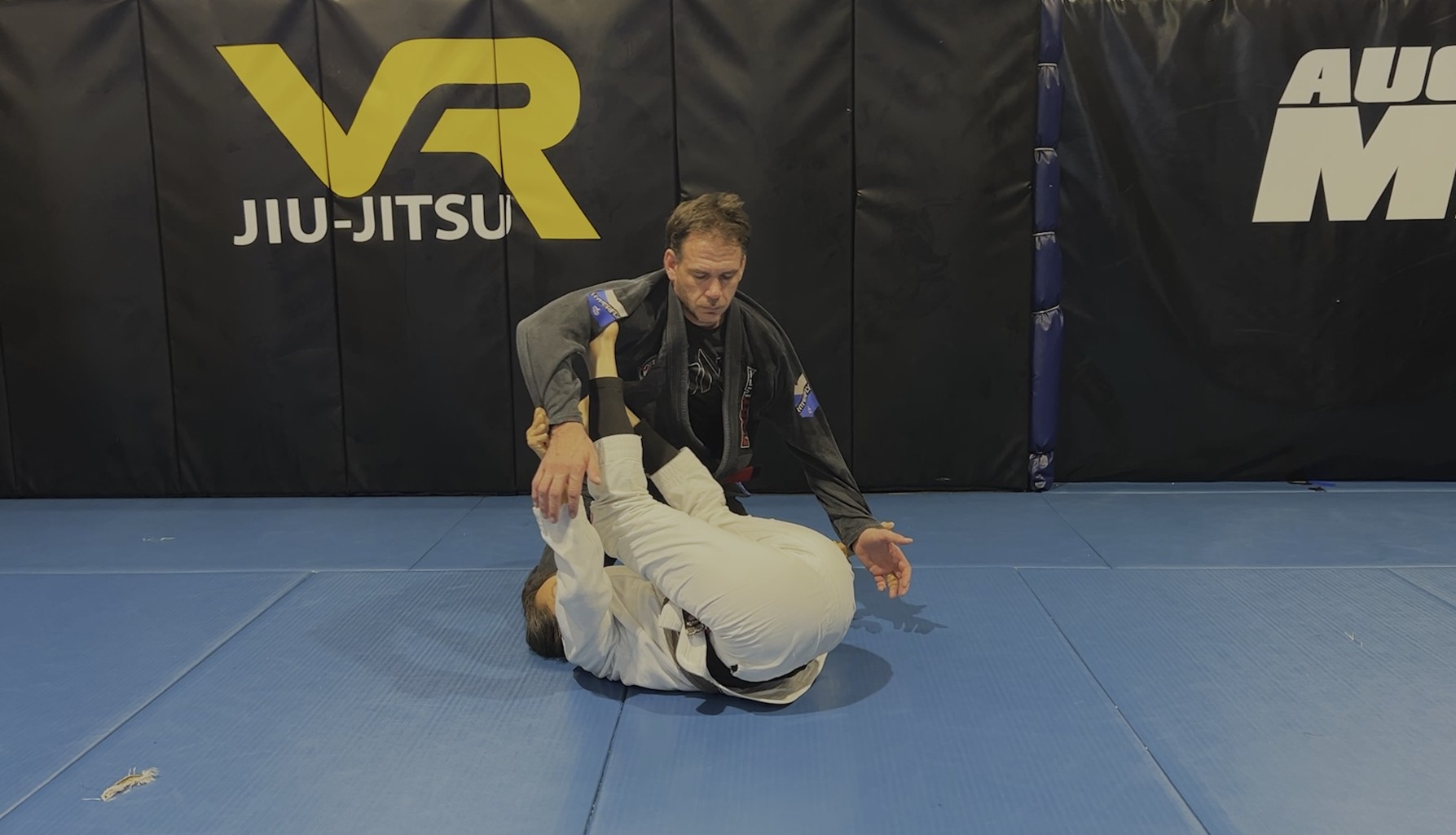 CLASS: Spider and Lasso Guard to Triangle Entries (4-Jul-25)