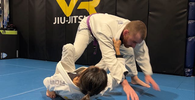 Corkscrew Armbar entry from De La Riva