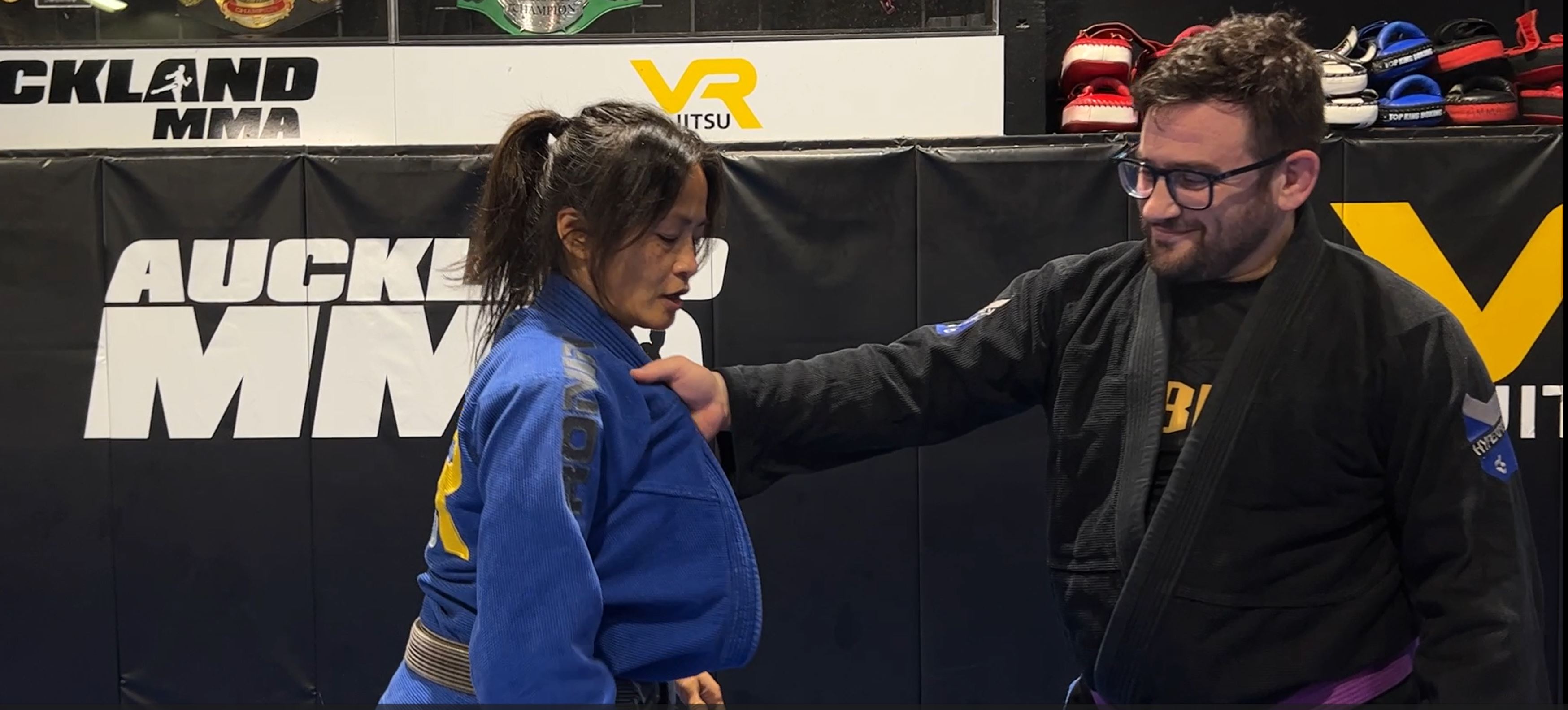 Grip Break on Same Side and Cross Collar Grips